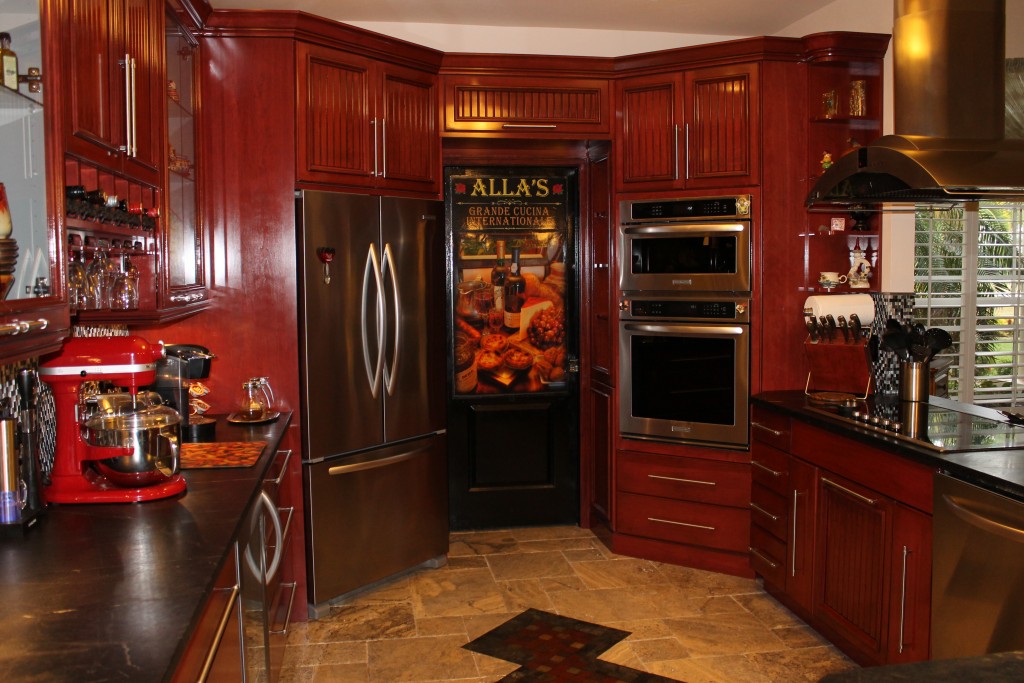 Traditional Kitchen Cabinets